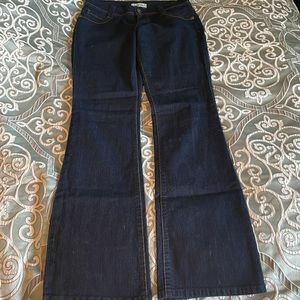 L.E.I dark wash stretch bootcut denim